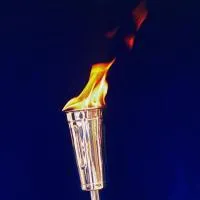 Факел сценический победа а (197130) монтаж жидкость факелы ø 135 мм. ветроустойчивая  в Великом Новгороде